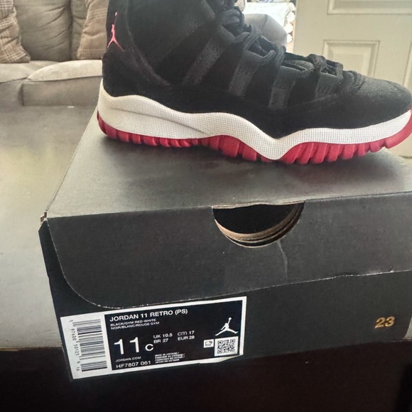 Jordan Kids Sneakers - Black and Red